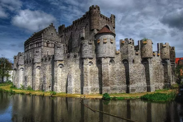 ghent castle sm